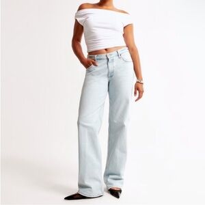 Abercrombie & Fitch Mid Rise Baggy Jean